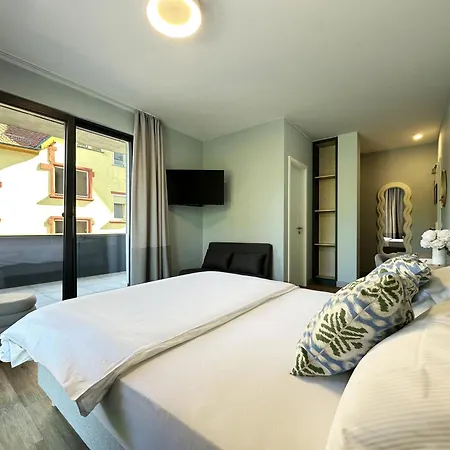 Living Hotel